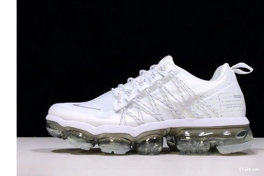 AQ8811-100 RUN REFLECT SILVER VAPORMAX AIR WHITE (W) UTILITY 0810